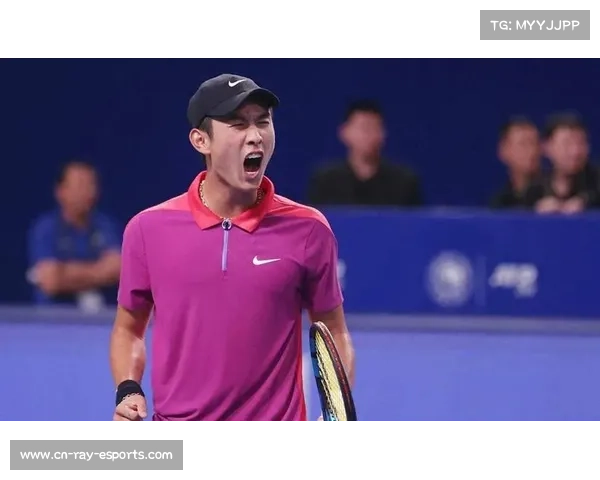 商竣程逆转胜周意,助北京网球青年团跻身决赛 商竣程逆转胜周意,助北京网球青年团跻身决赛